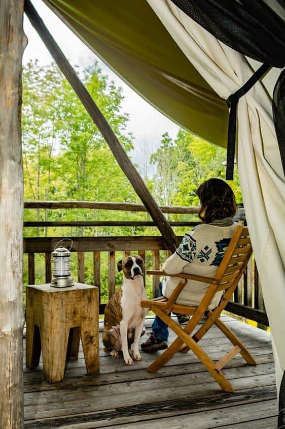 Schlafen in einem Safarizelt in Callantsoog für die ganze Familie
